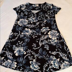 Women’s Soma Black and White Floral Pajamas